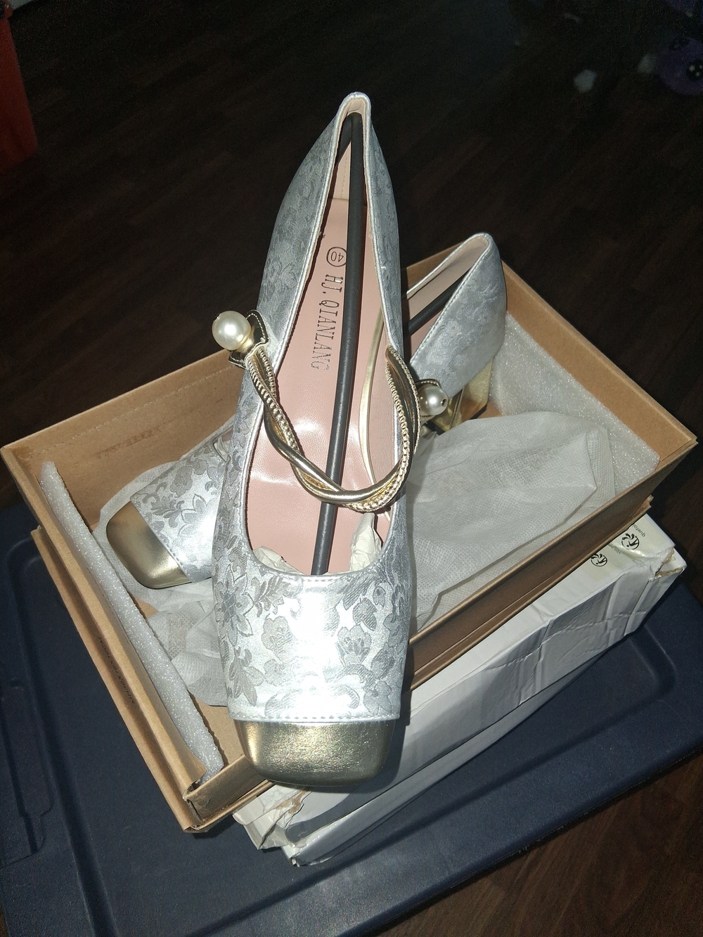 Womens Embroidered Pearl-Strap Silver Brocade Heels with Gold Toe Accent.